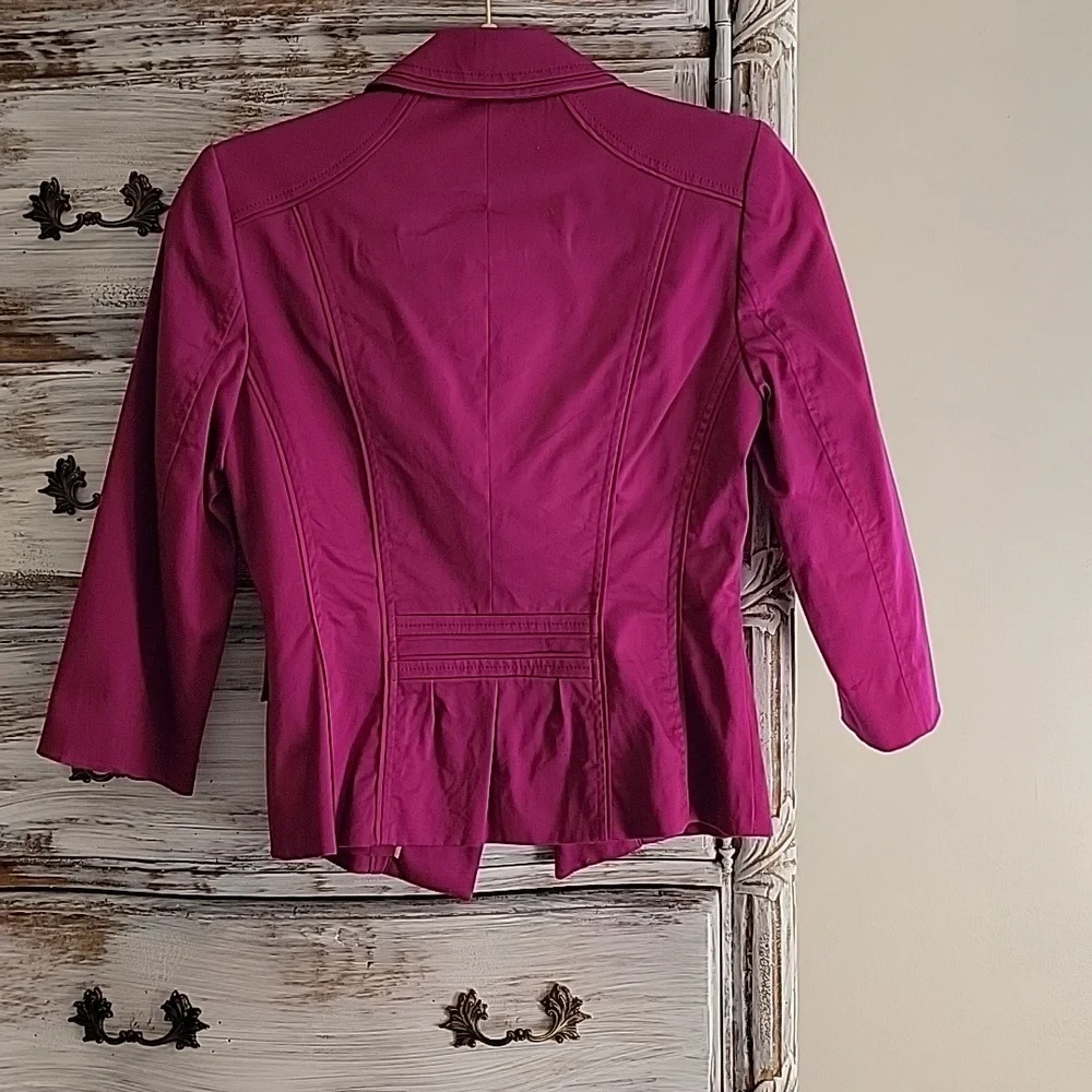 White House Black Market Fuchsia Blazer - Picture 4 of 8